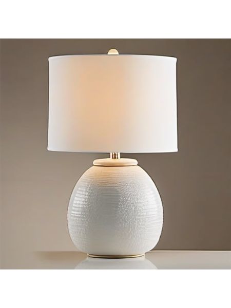 Ceramic Table Lamp - Essential